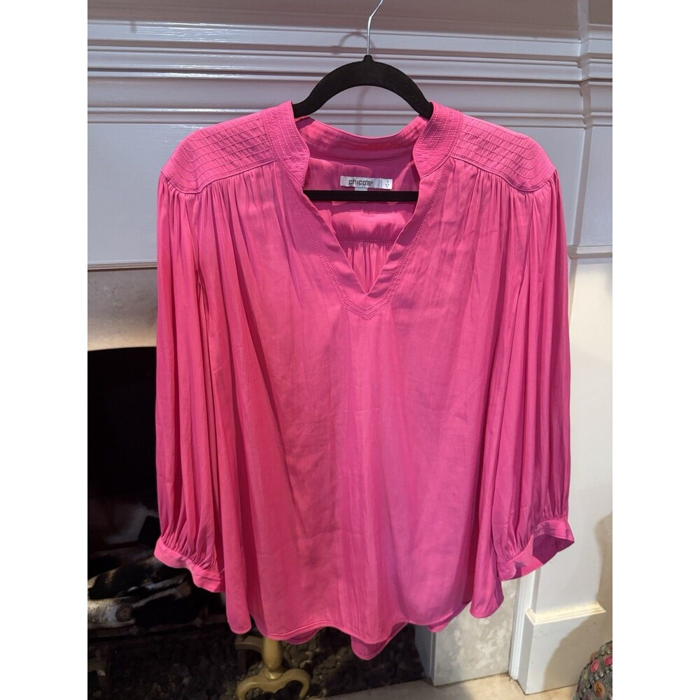 Chico’s Blouse With Puffy Sleeves And Shirred Neck Size XL